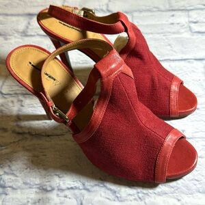 J. Crew sz 7 strap back heels in “chili” color. Canvas upper with leather/linen.
